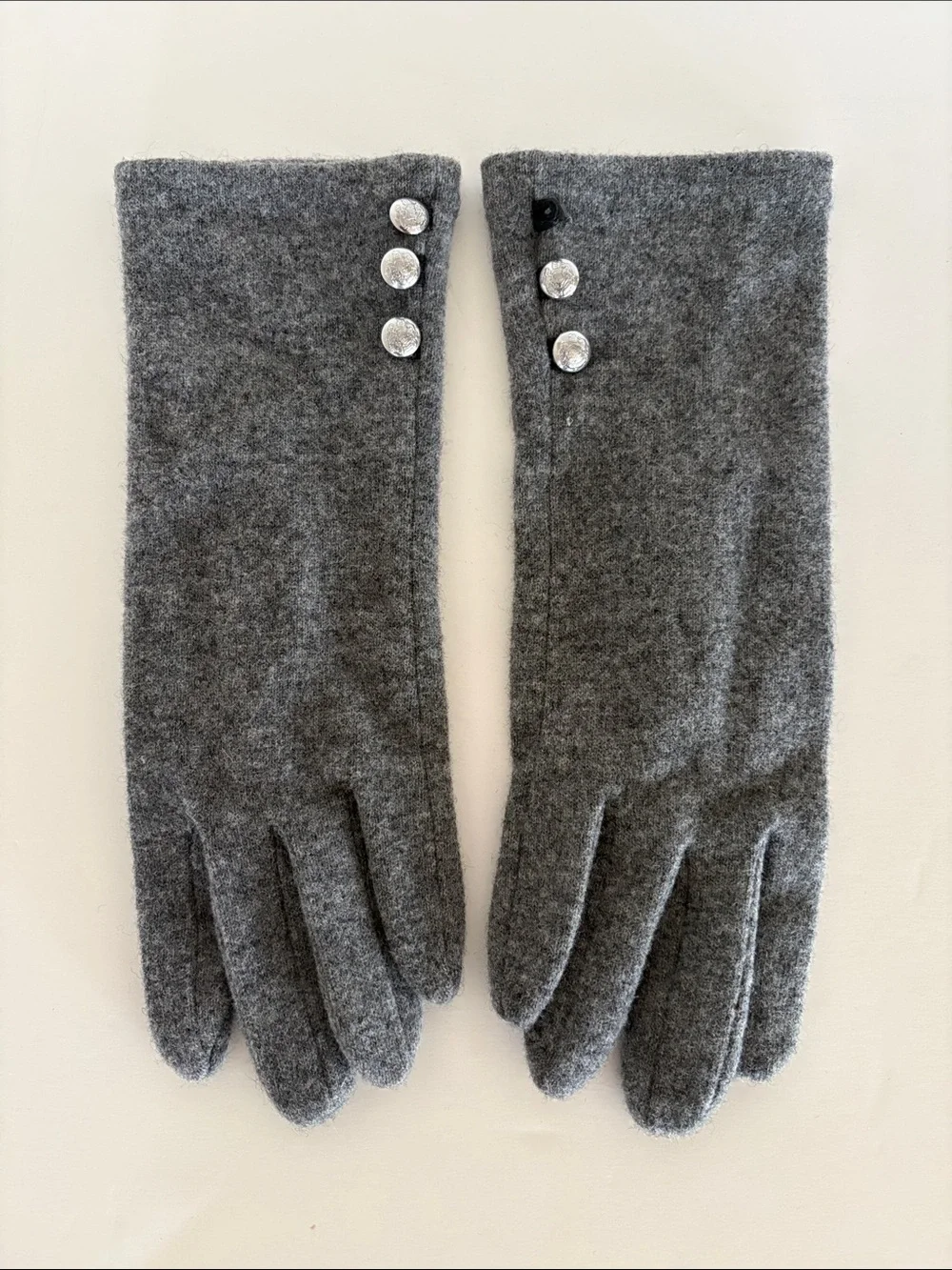 Ralph Lauren woman’s wool/Cashmere blend gloves Size Large